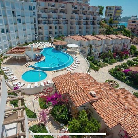 Villa 23 On The Bay Саранда Экстерьер фото