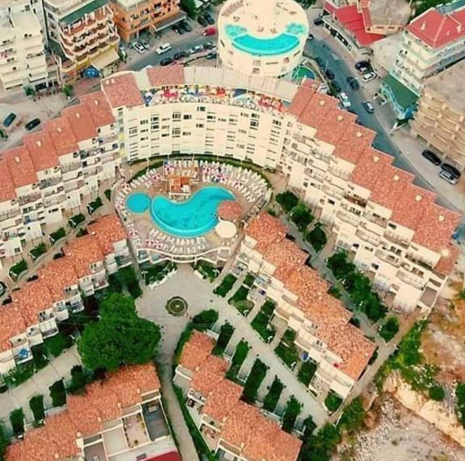 Villa 23 On The Bay Саранда Экстерьер фото
